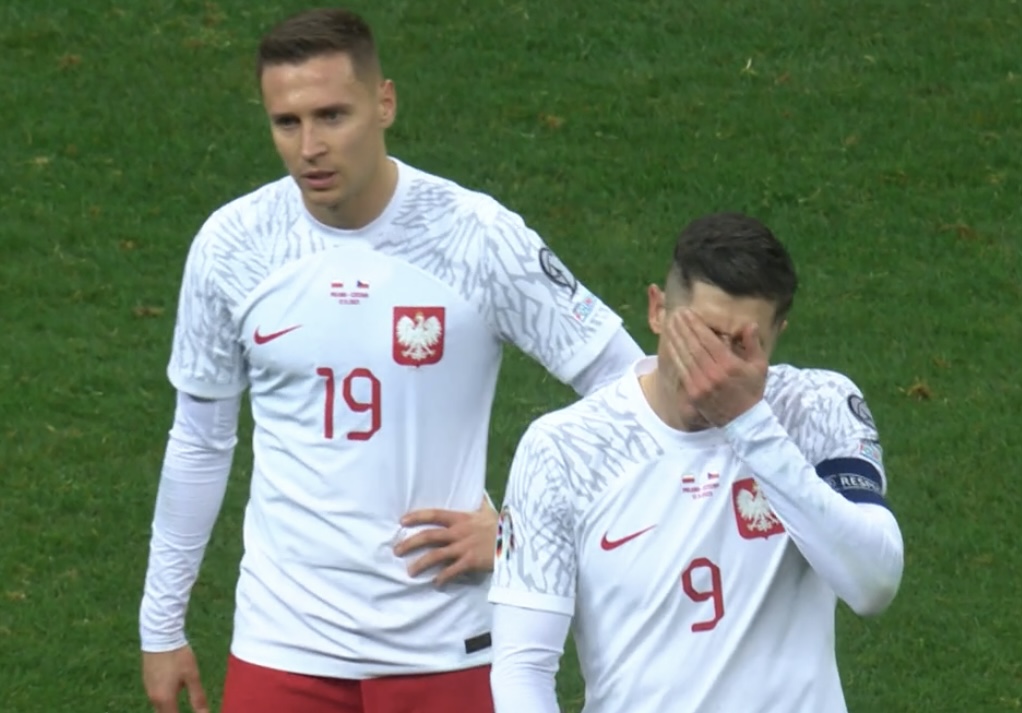 Robert Lewandowski Zrobi Si Czerwony Ze Wstydu Wszystko Przez Ten