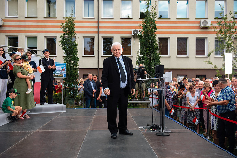 Kaczyński, pis