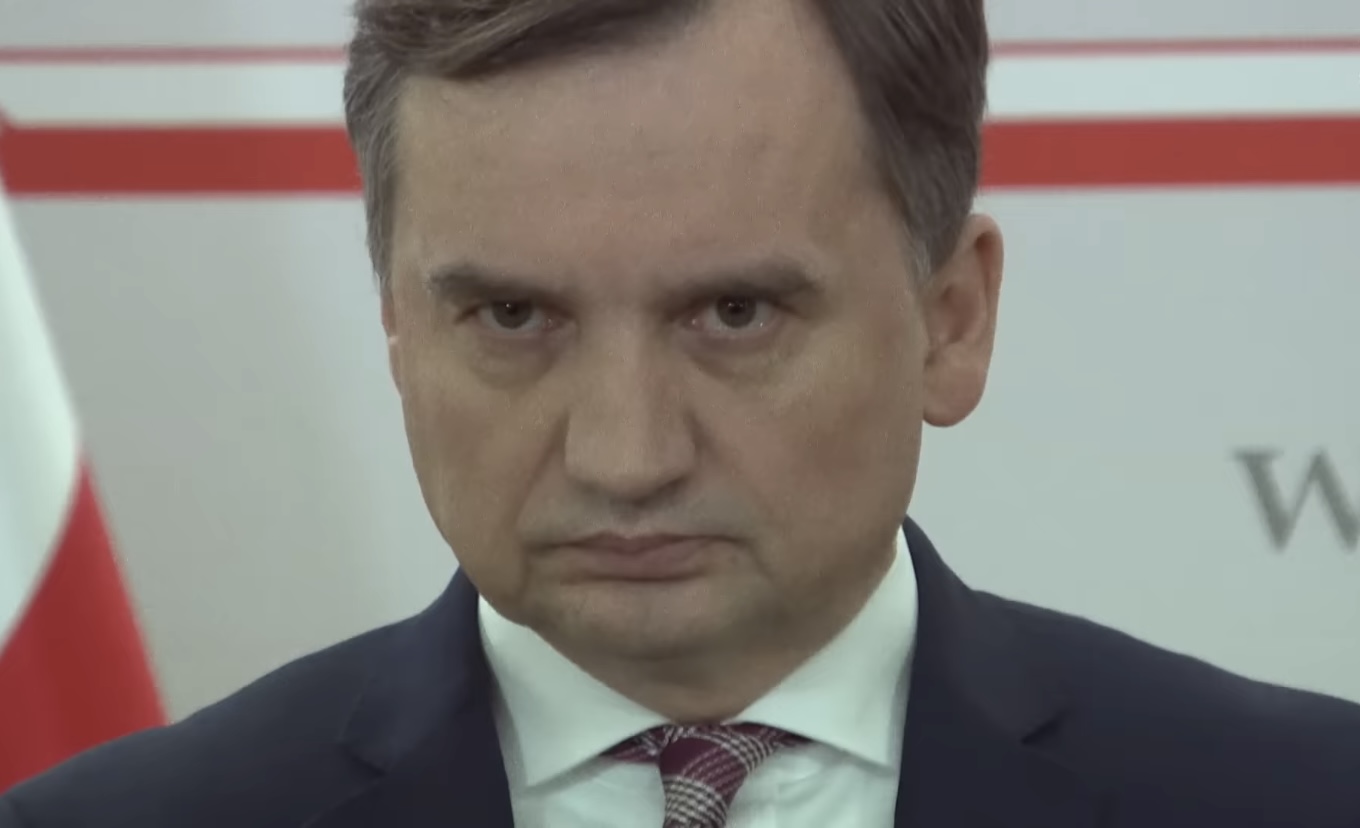 Ważniak ma problemy! Politycy Patola i Socjal odpalili się w sieci, wszystkich przebił Buda. „Czegoś muszą się bać”