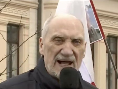 macierewicz 