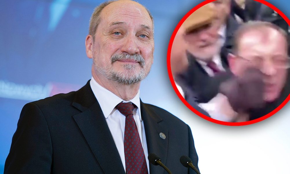 Macierewicz