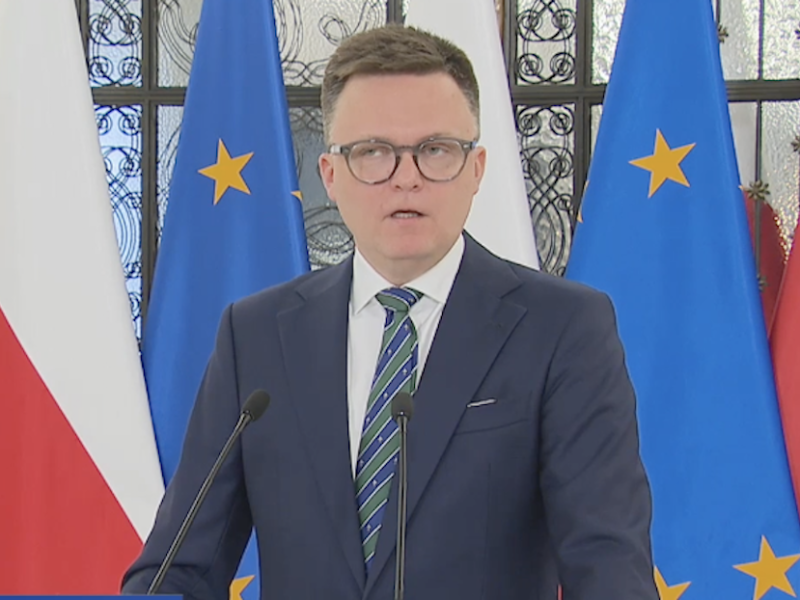Hołownia co robi 