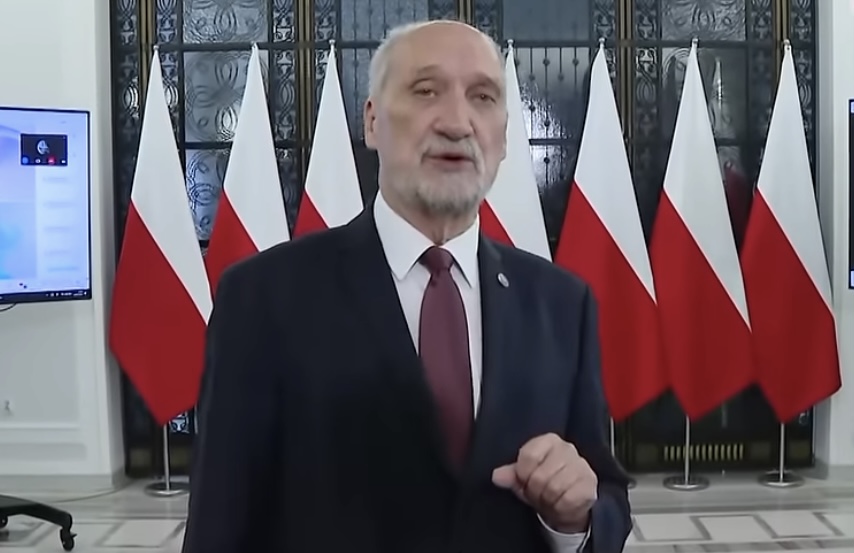 antoni macierewicz