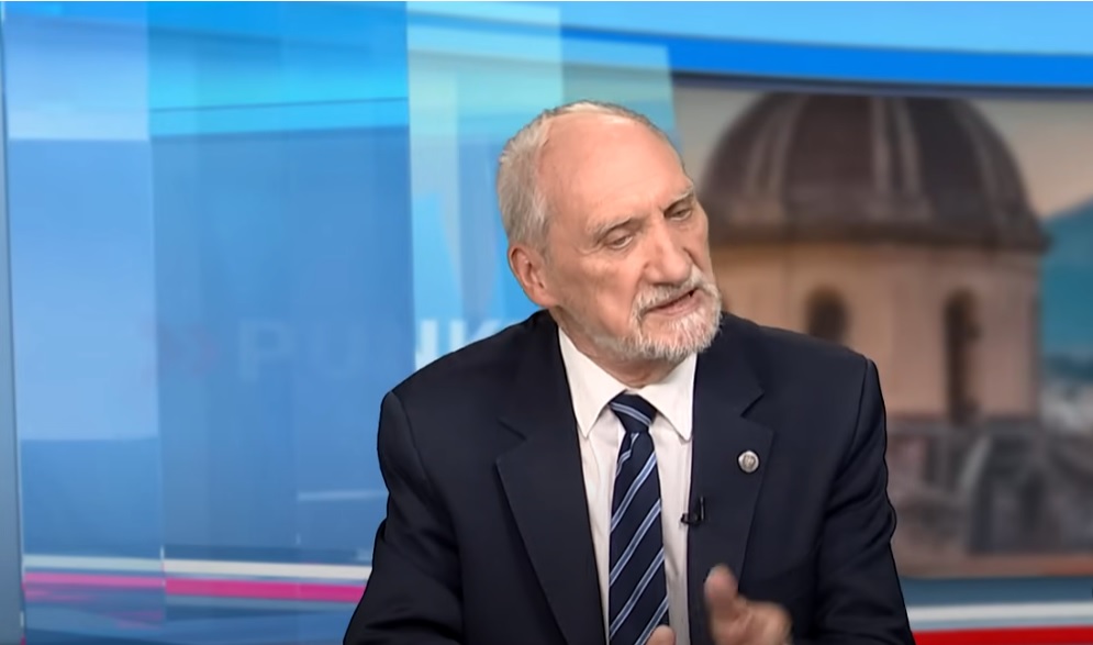 macierewicz