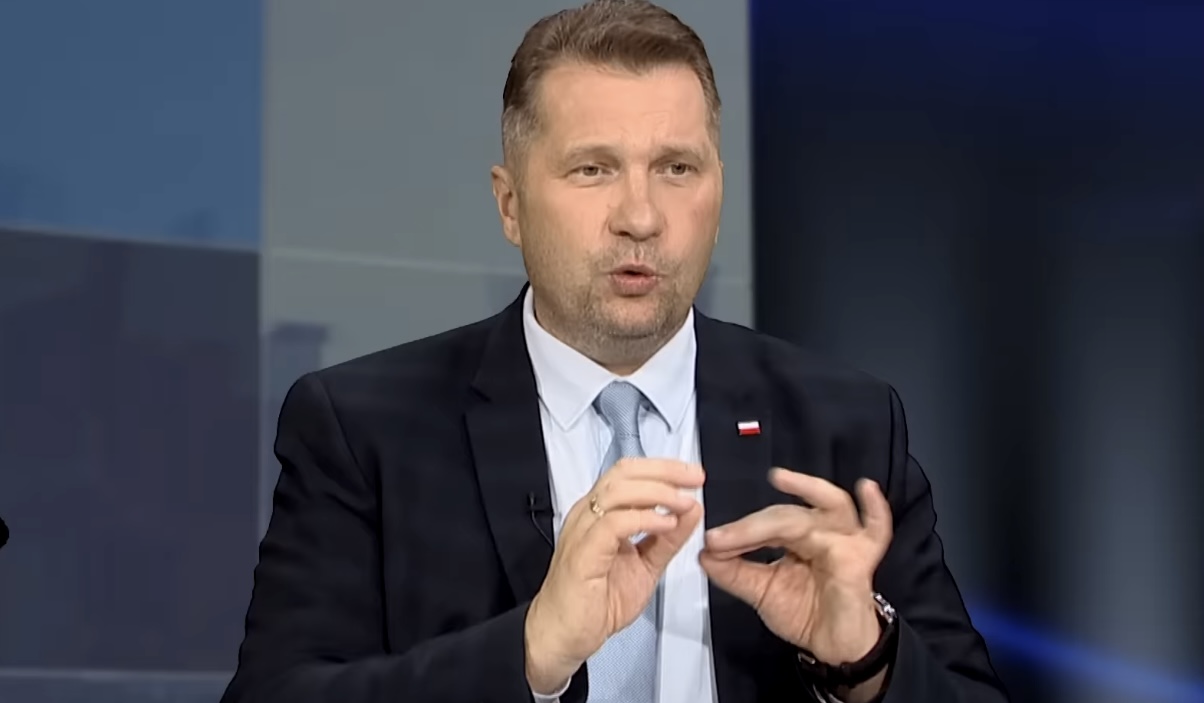 PiS dąży do obalenia rządu, kluczem ma być TA partia. Czarnek już naciska! „Wcale nie musi być tak…”