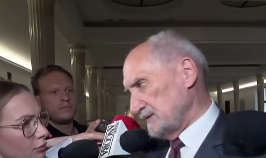 macierewicz