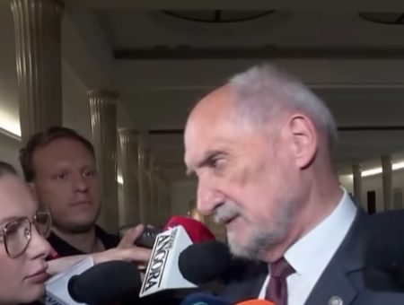 macierewicz 