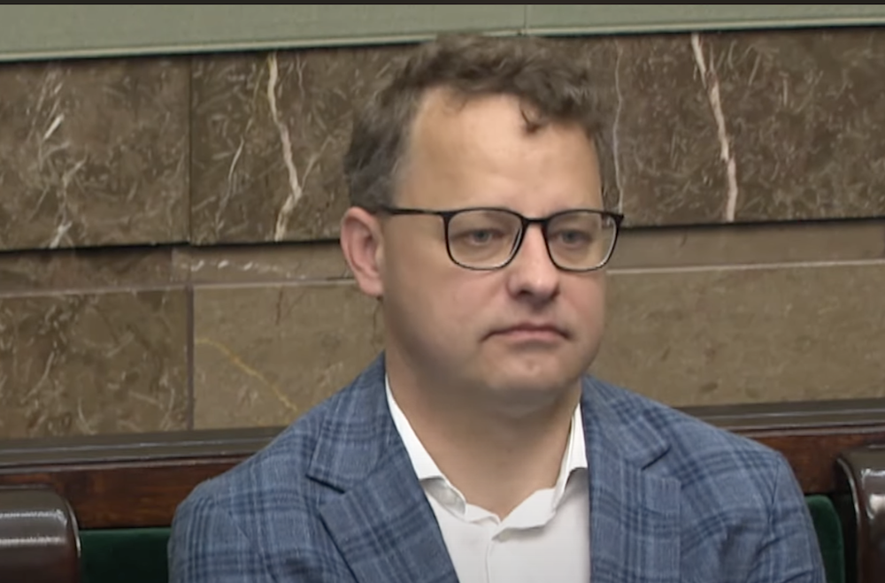 Nowe fakty ws Romanowskiego. To JĄ widziano w towarzystwie uciekiniera. „Miejsce, w którym…”