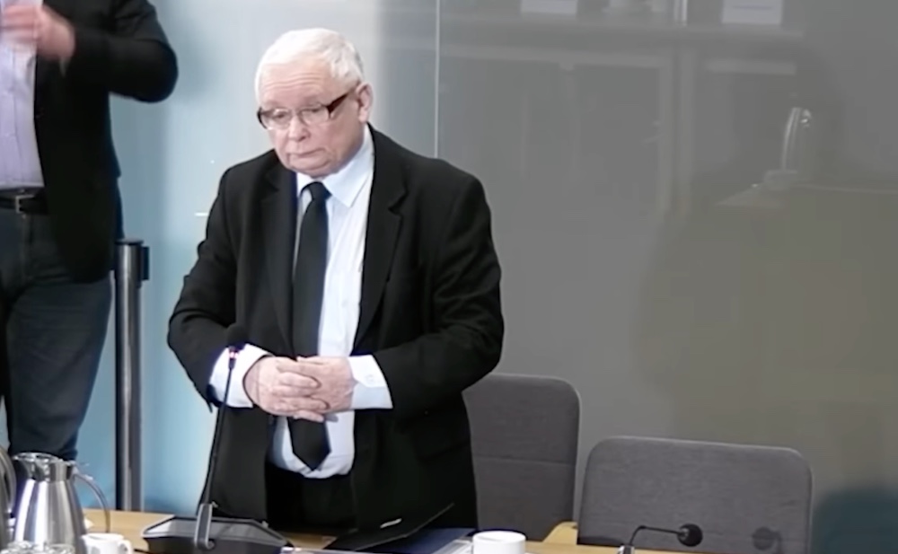 Eksperci łapią się za głowy! Wystarczy, iż usłyszeli mądrości Kaczyńskiego. „Nie ma żadnych badań”