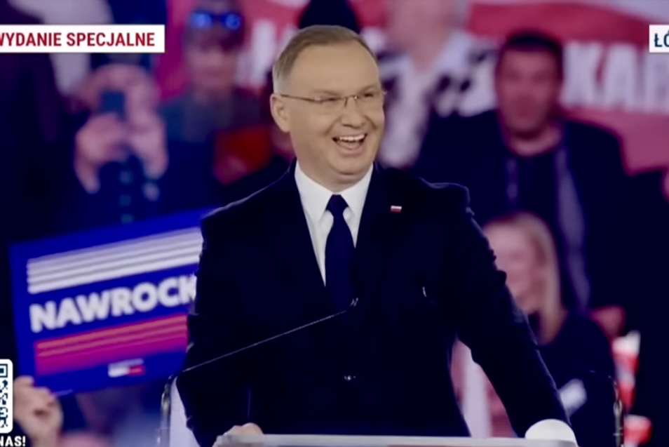 Zatrudnili Andrzeja Dudę, nie uwierzycie jak to tłumaczą. „Wnosi unikalne doświadczenie”