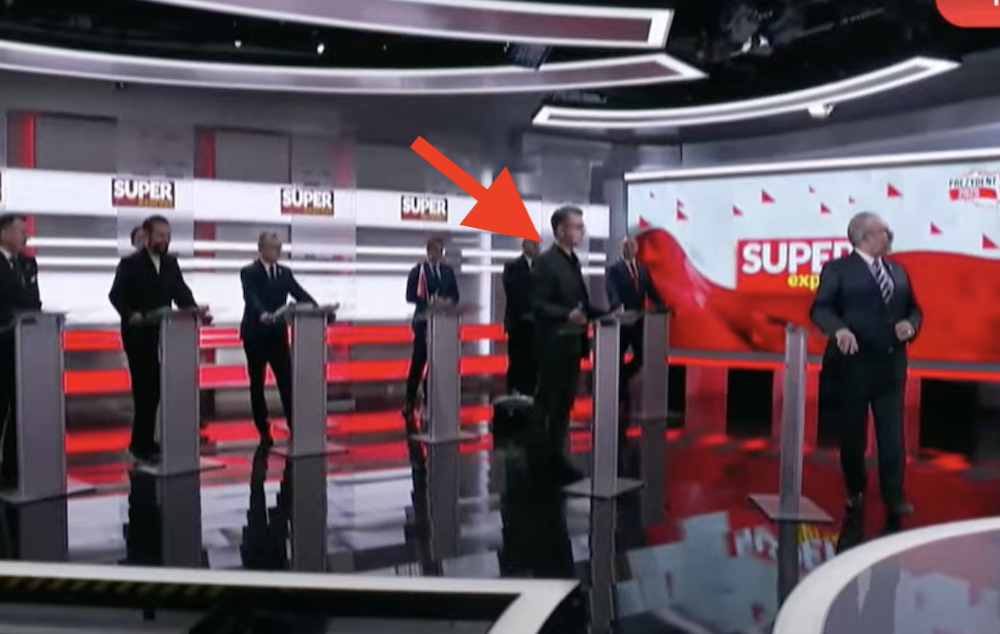 Szokujące sceny na debacie prezydenckiej! Nagle TEN kandydat zaczął wychwalać... Putina. "Bardzo dobry polityk"