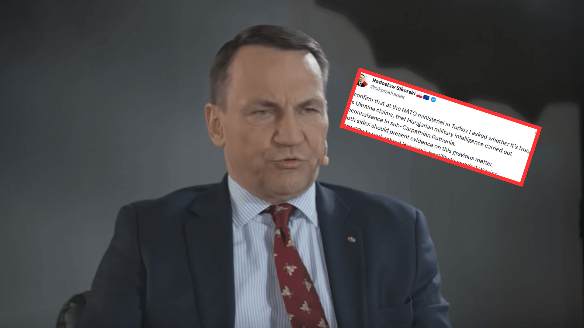 Człowiek Orbana zaczepił Sikorskiego i już może żałować. Króciutko! „Mam problem…”