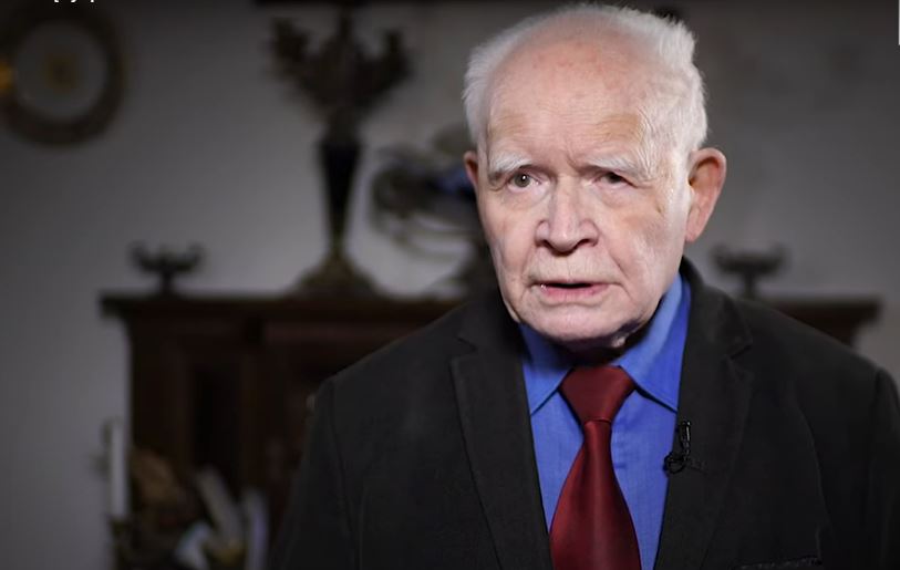 Burza po zachowaniu Dudy! Prof. Strzembosz TAK odpowiedział na kpiny prezydenta. „Każdy działa tak…”