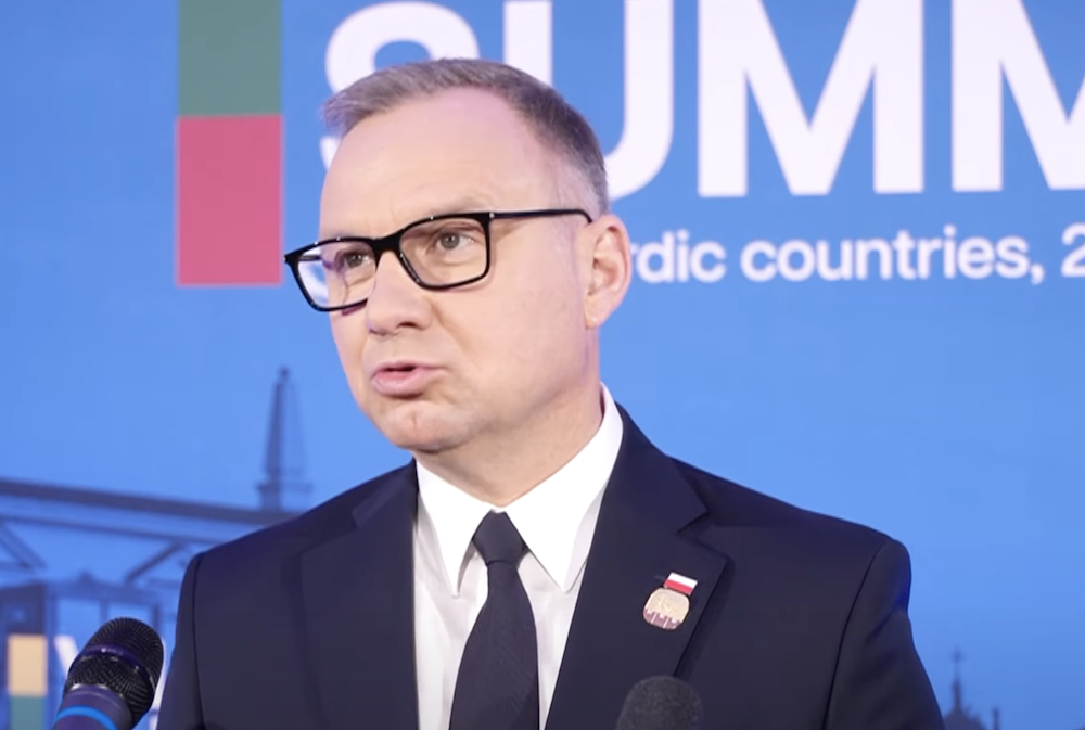 Duda patrzy i nie wierzy! Polacy jasno wypowiedzieli się na temat TEGO politycznego scenariusza. „Na pewno rozważę”