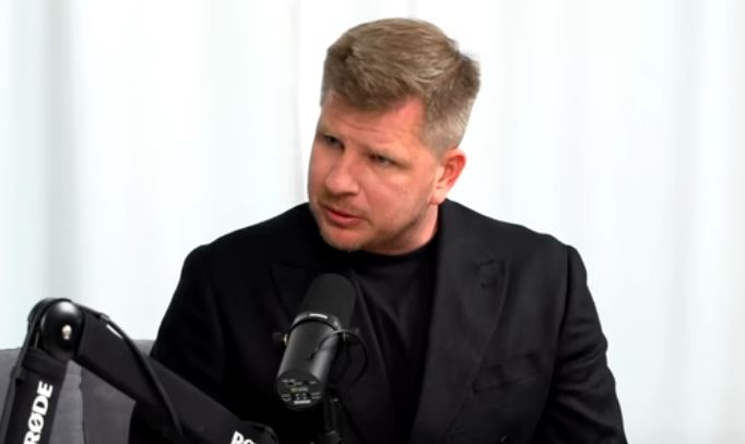 Filip Chajzer jest zachwycony Nawrockim, TEN wpis rozpętał burzę. „Jest super, kibicuję”