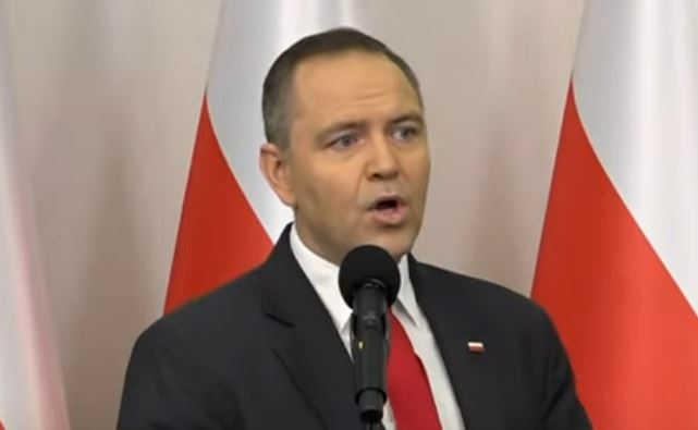 Nawrocki już kłania się w pas Bąkiewiczowi, dostało się premierowi i szefowi MON. „Bardzo mi przykro, że…”