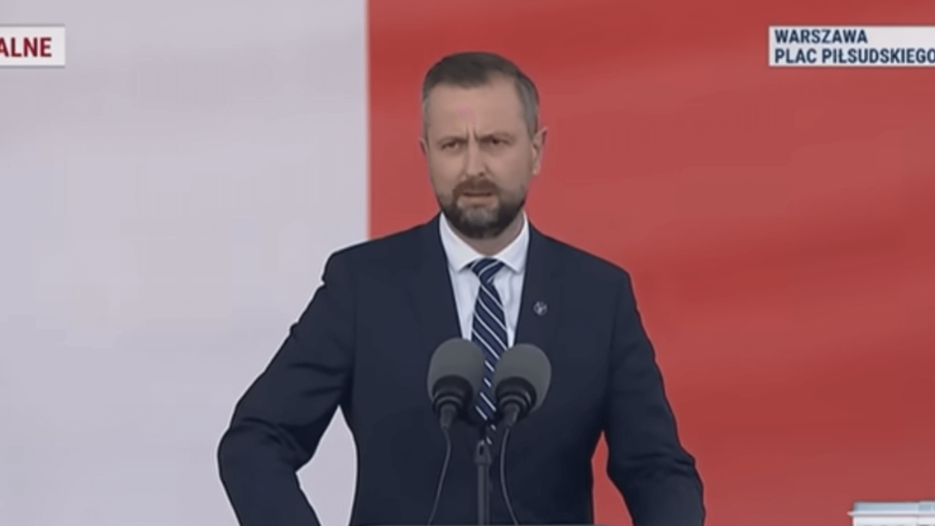 Żenujące zachowanie fanów Nawrockiego, Kosiniak-Kamysz musiał wysłuchiwać TYCH krzyków. "Do Berlina" [WIDEO]