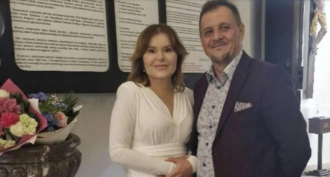 Posłanka PiS zorganizowała imieniny w sanktuarium. Nie do wiary, co wylądowało w kropielnicy. "Bardzo boleję"