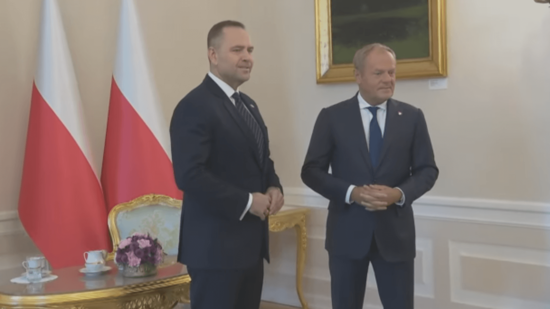 Tusk musiał czekać na Nawrockiego, ekspertka nie ma wątpliwości. TO był cel prezydenta. „Pstryczek w nos”