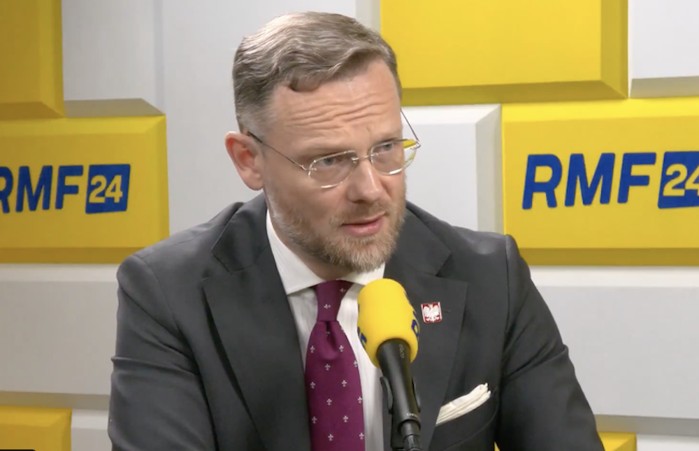 Zrobiło się nerwowo! Bogucki pokłócił się z dziennikarzem, poszło o edukację zdrowotną. „Tych ludzi trzeba…” [WIDEO]