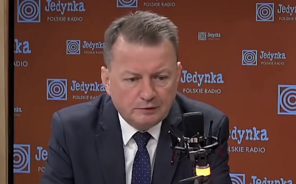 Błaszczak żali się na ceny tuż przed świętami, internauci gaszą go jak zapałkę. „Przekaz dla mało ogarniętych”