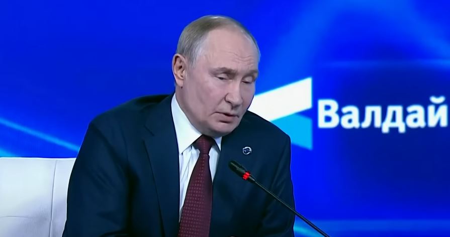 Putin świętował urodziny, popłynęły życzenia... z Polski. "Wasza ekscelencjo!"