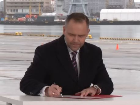 Nie i już! Była 12:06, gdy Nawrocki uciął wszelkie dyskusje. „Nie podpiszę żadnej ustawy, która…”