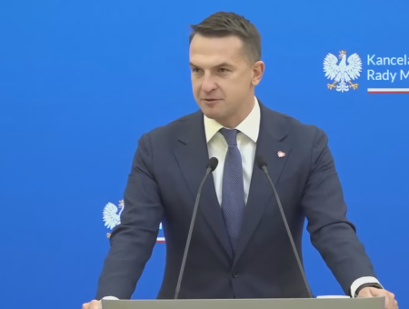 adam szłapka tv republika 