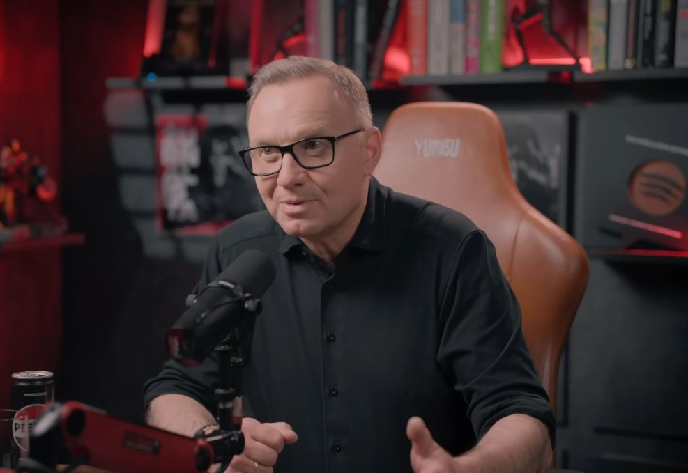 Duda pokazał przelew, TAK zareagowali posłowie. „Czy za taką kwotę można wyżyć?”