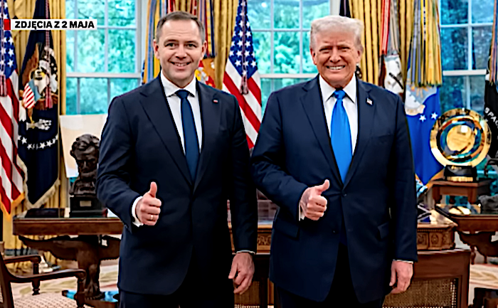 Najpierw zaprosił Putina, a teraz Nawrockiego. Trump buduje „Radę Pokoju”, ale trzeba słono zapłacić
