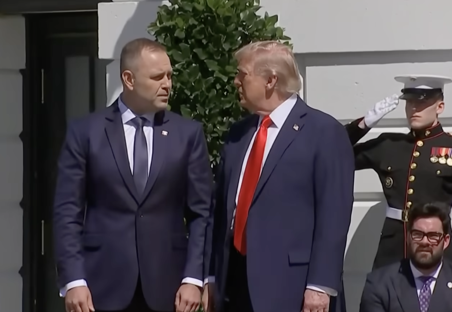 Nawrocki rozmawiał z Trumpem, nagle padło: ambasador Rose. TAKIEJ reakcji się nie spodziewał! „A kto to?”