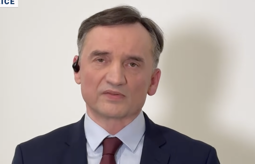 Była 16:32, gdy wściekły Ziobro uderzył w Sikorskiego. Ale wpis wysmażył! „Radku, jak bardzo musiałeś…”