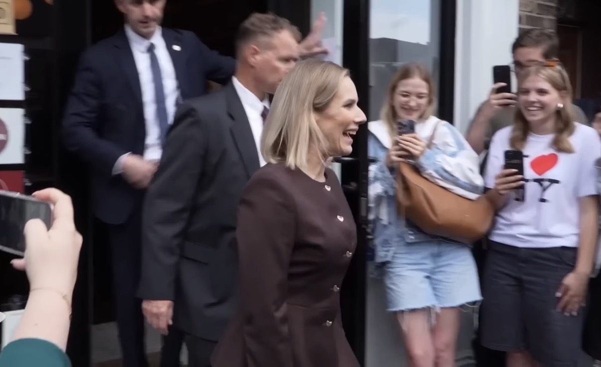 Marta Nawrocka poleci do USA. Bez męża! „Spotka się z Melanią”