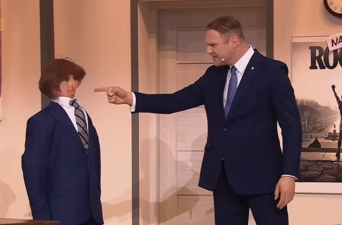 Po mistrzowsku! Kabareciarze wykpili „popis” Nawrockiego. „Normalnie bym mu j****ł” [WIDEO]