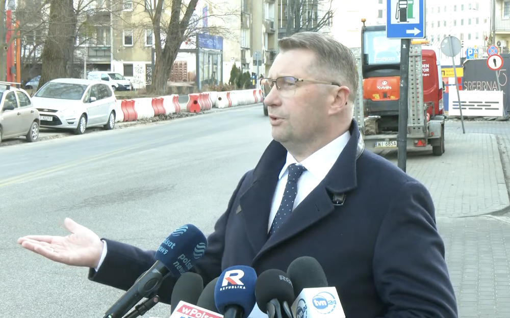 Awantura z samego rana! Czarnek usłyszał niewygodne pytania i zagrzmiał w stronę dziennikarki. „Nie interesuje mnie...”