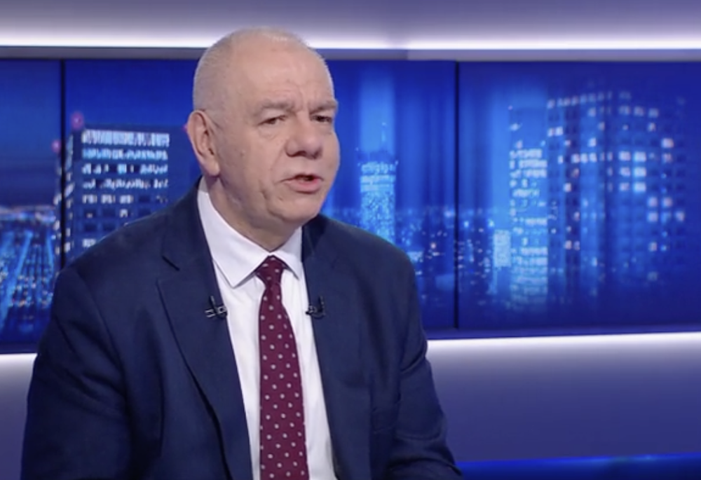 Przerażony Sasin bije na alarm! Polityk PiS ostrzega przed mrocznym planem rządu. „Wstęp do wprowadzenia w Polsce...”