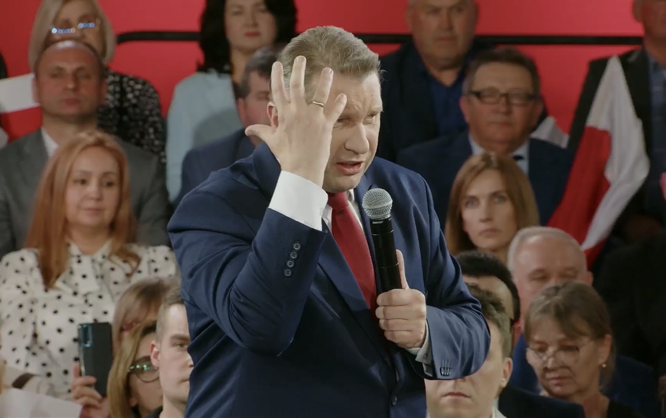 Czarnek zalicza kolejne wtopy, w PiS są załamani. TAK go nazywają. „Chłop ma robić, baba rodzić”