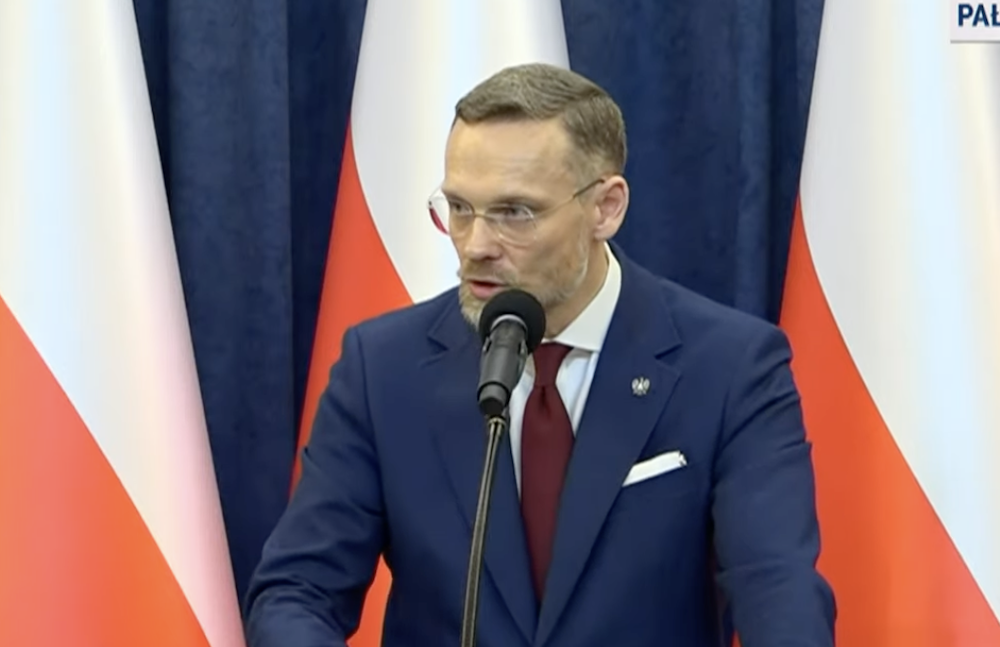 Bogucki wyszedł i zaczął tłumaczyć szokującą decyzję Nawrockiego. Nagle padły ostrzeżenia! „Wszyscy, którzy sądzą…”