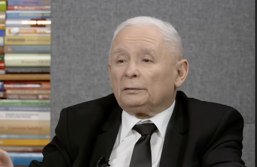 Prezes patrzy i nie wierzy! istotny polityk PiS zrobi mu paskudnego psikusa? „Czy gdyby wyszedł z PiS…”