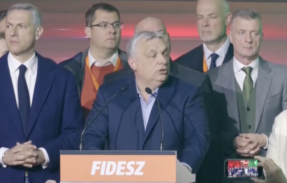 Orban nie czekał! Spojrzał na cząstkowe wyniki, wyszedł i od razu TO powiedział. „Już nie mamy...”