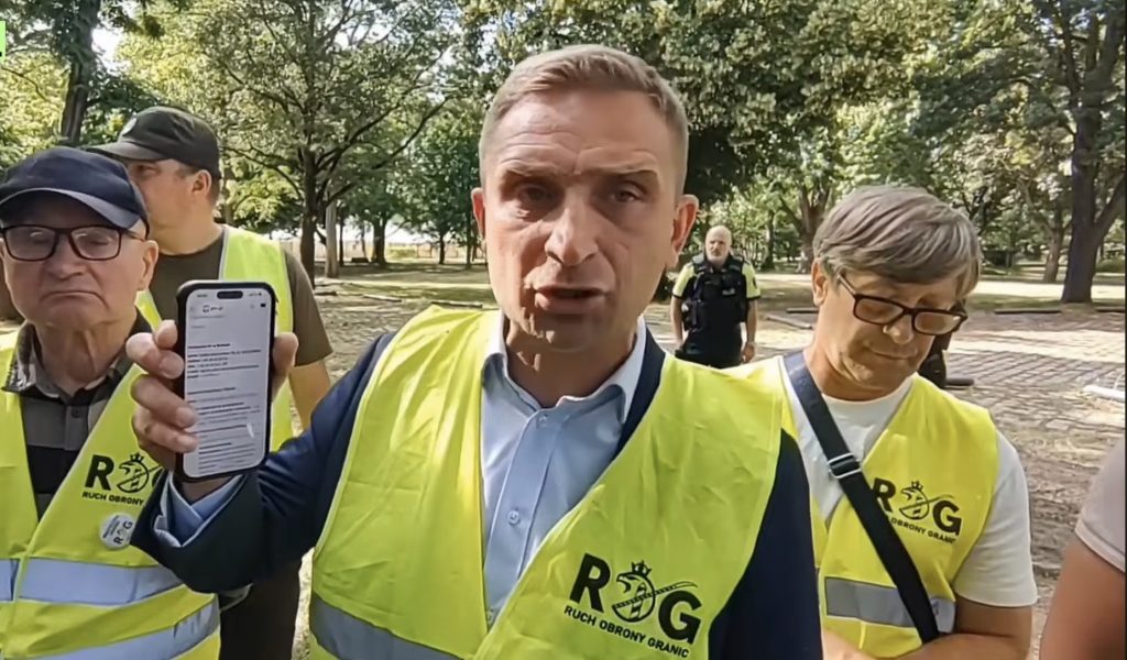 komunikat policji ws. Bąkiewicza
