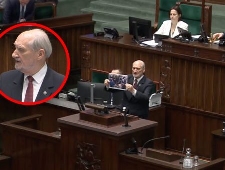 Macierewicz 