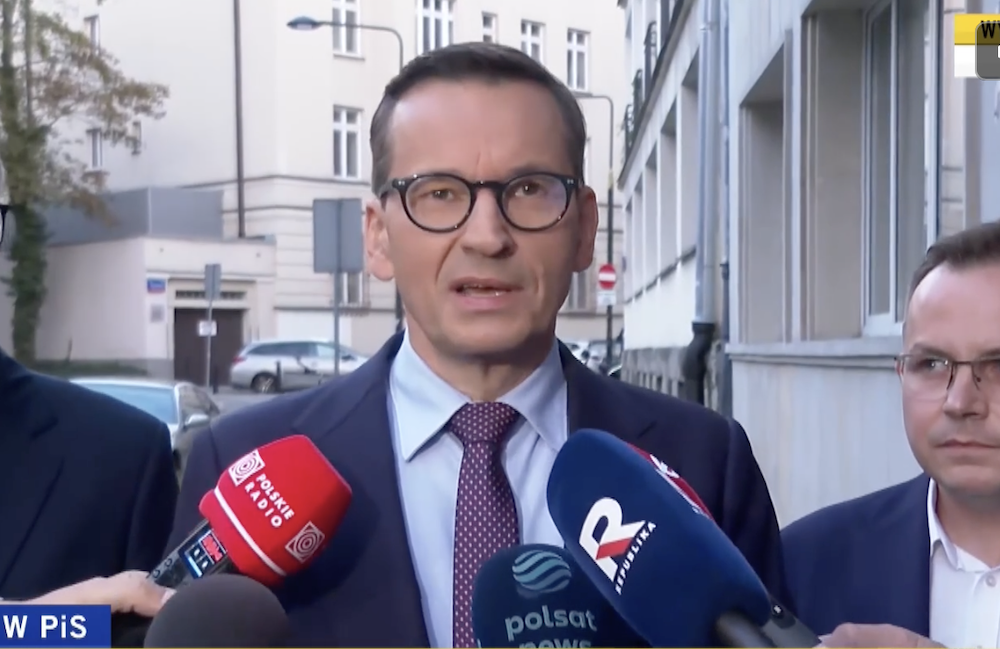 Prezes słyszy? Jasny komunikat, TAK Morawiecki zareagował na sensacyjny ruch PiS. „Przeciąganie”