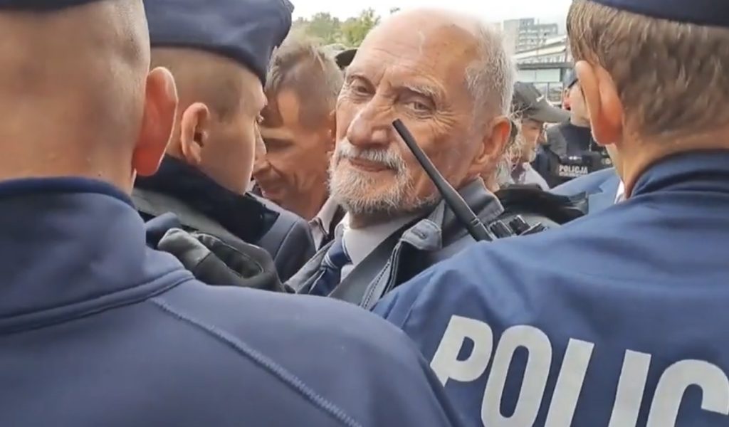 Antoni Macierewicz smoleńsk