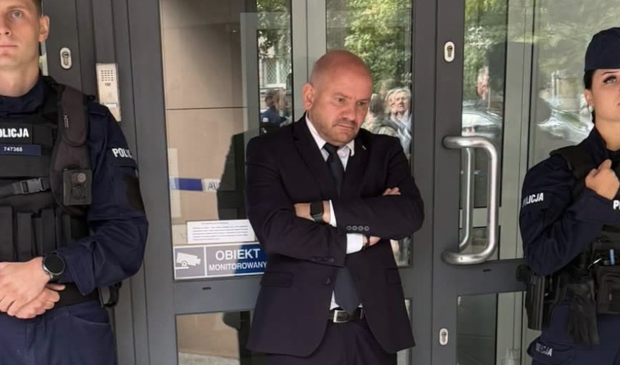 Macierewicz Gosek AWS