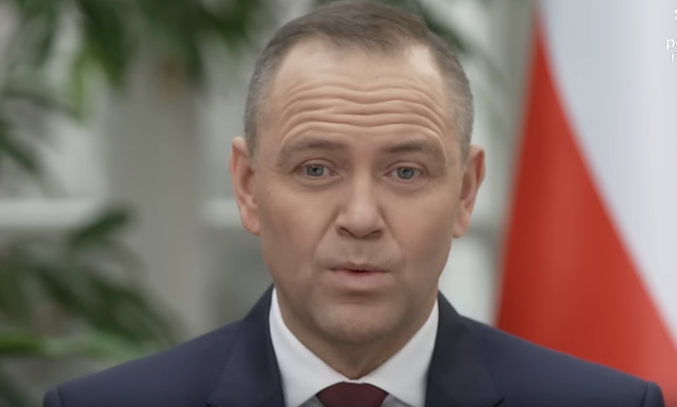 Odsyłają Nawrockiemu swoje odznaczenia i ordery. To jakiś rekord! „Może wręczy go Trumpowi”
