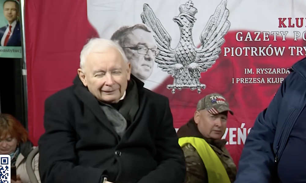 Jarosław Kaczyński jest chory i ma zwolnienie.