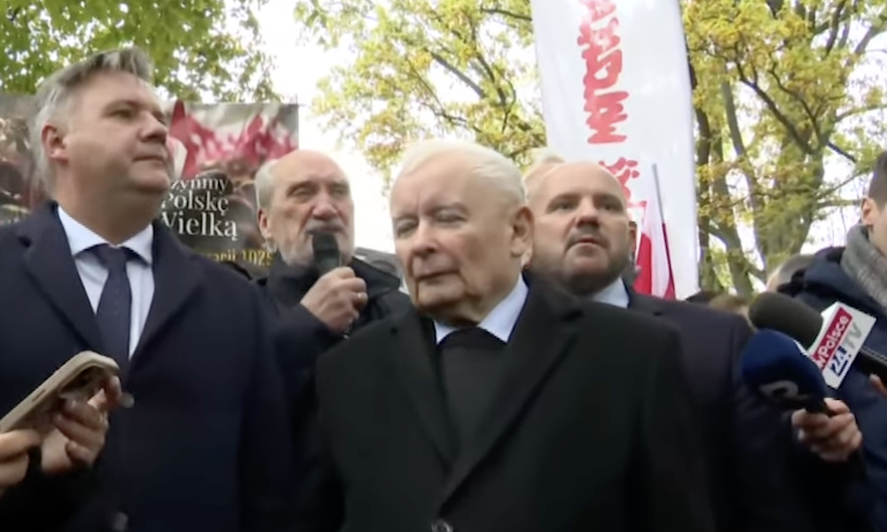Kaczyński przemawiał pod TK